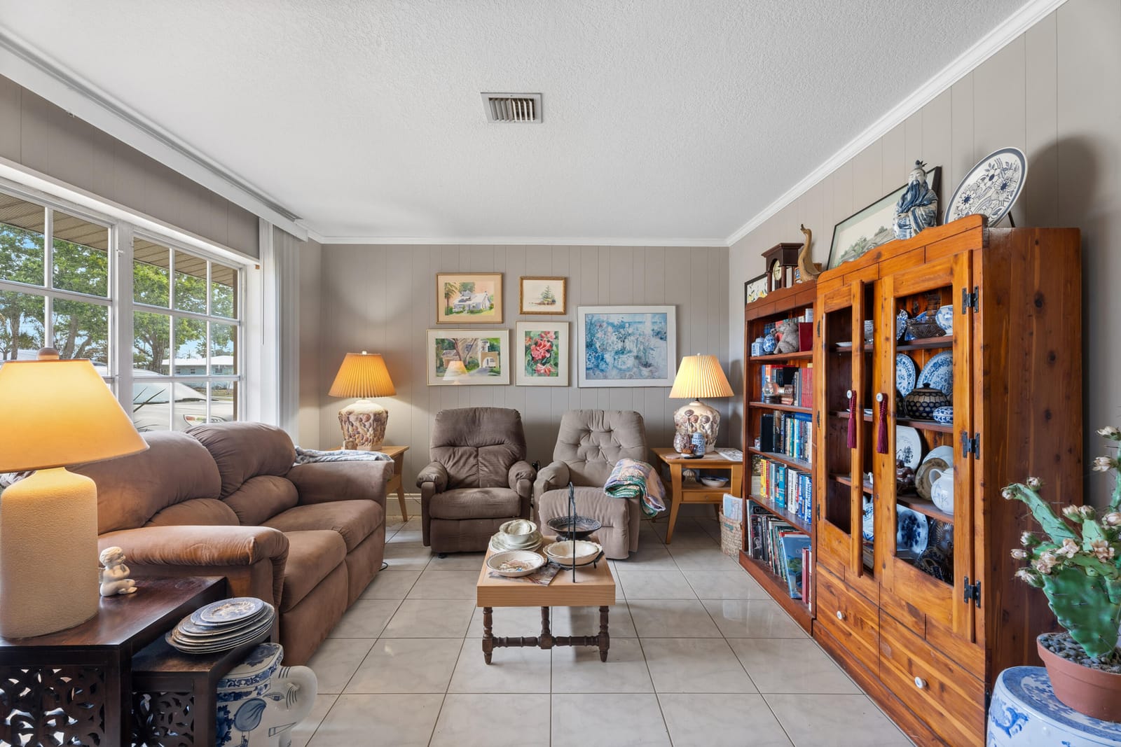 464 SE Asbury Lane — photo 3