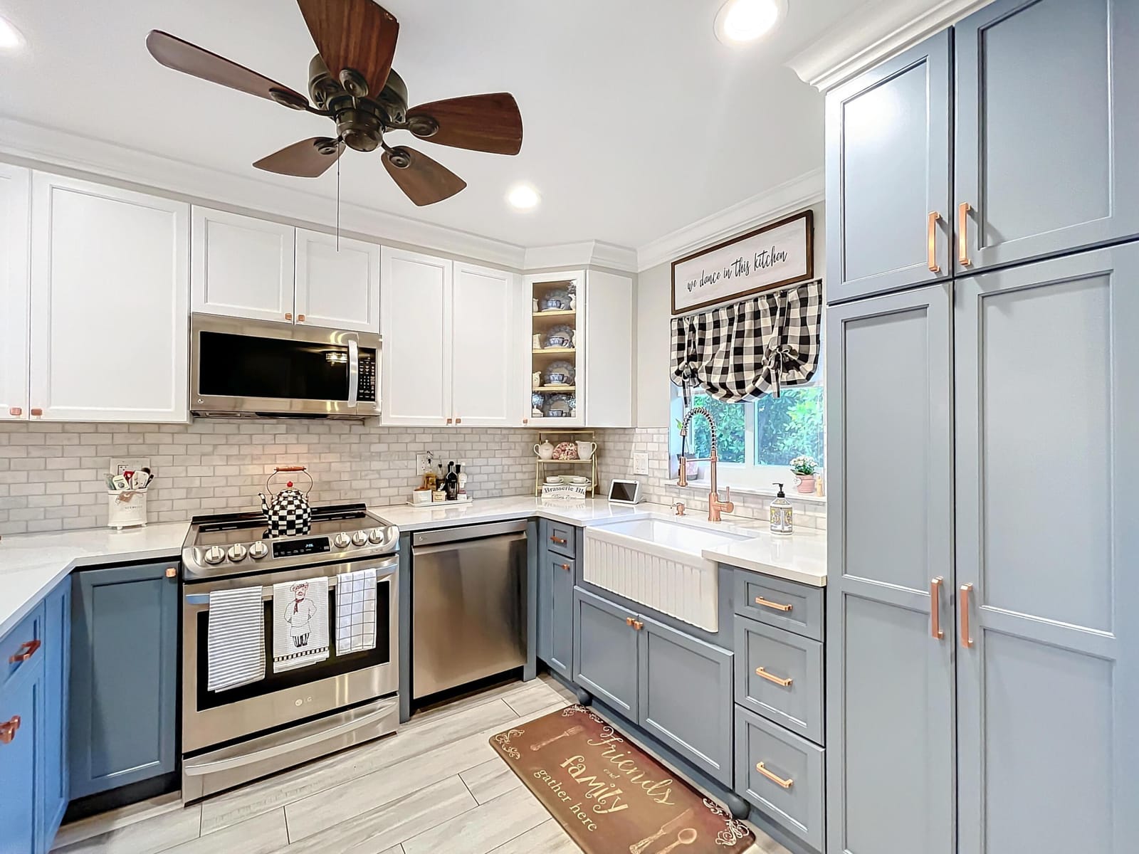 3060 Holiday Springs Boulevard 312 — photo 4