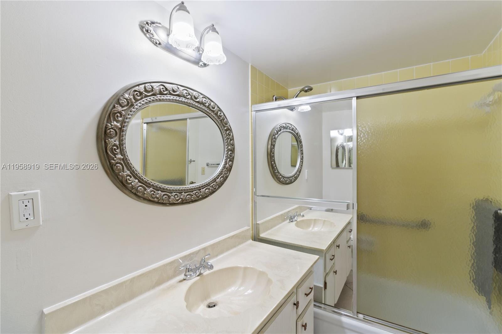 4850 NW 29th Court 423, Lauderdale Lakes, FL 33313 photo 6