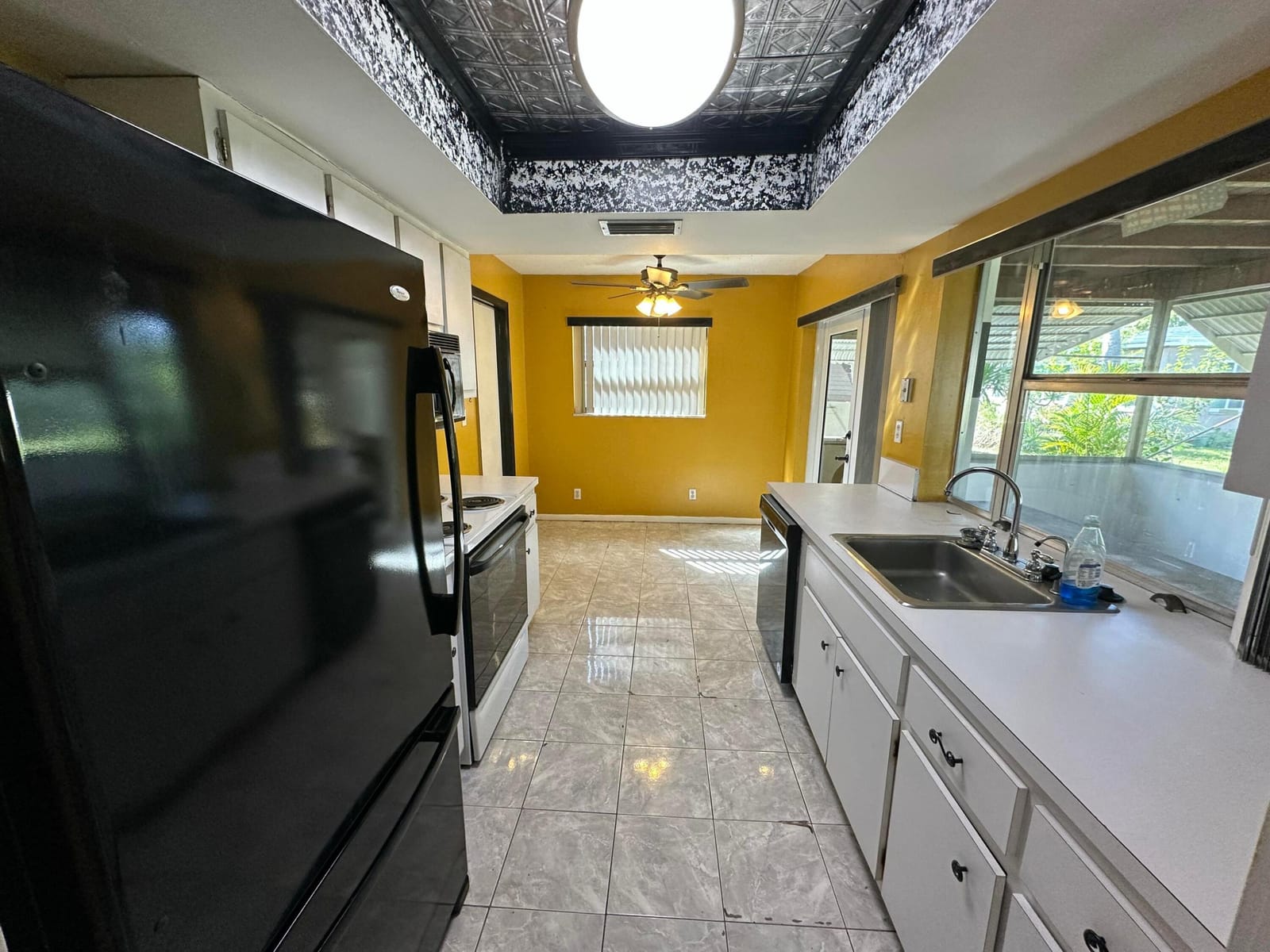 7105 NW 57th Court NW — photo 3