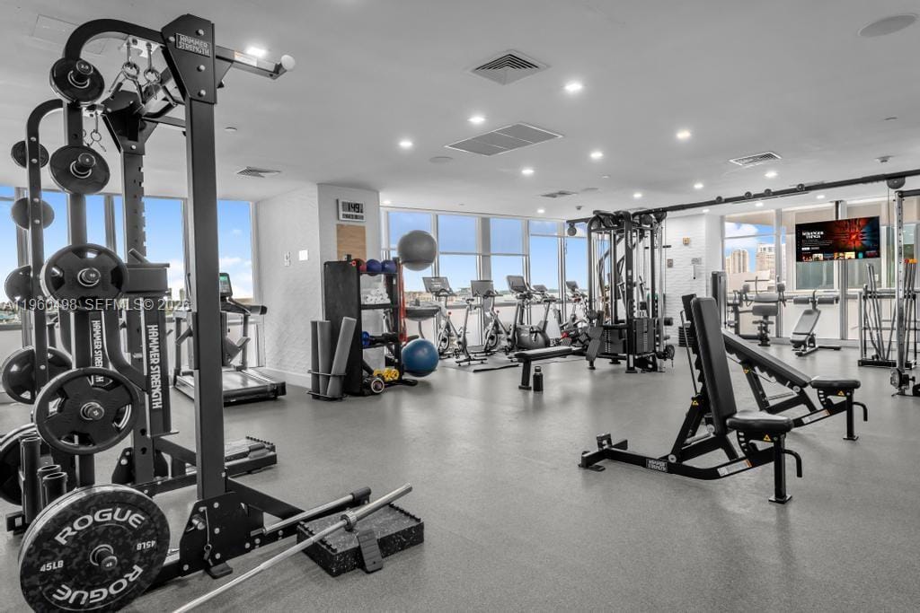 1100 Biscayne Boulevard 4907, Miami, FL 33132 photo 14