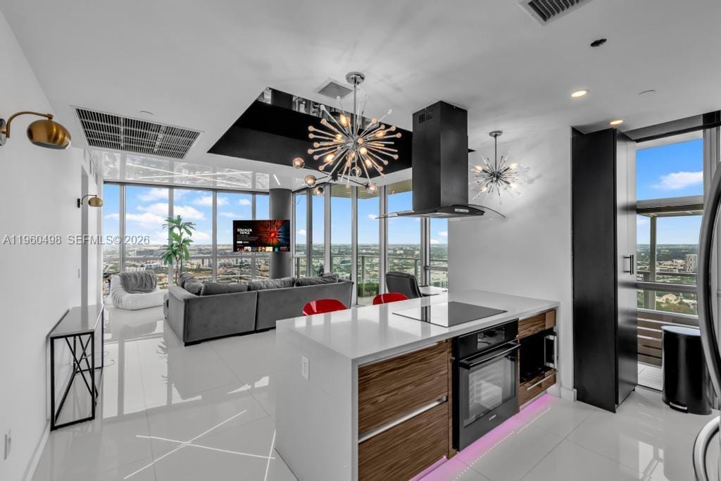 1100 Biscayne Boulevard 4907, Miami, FL 33132 photo 3
