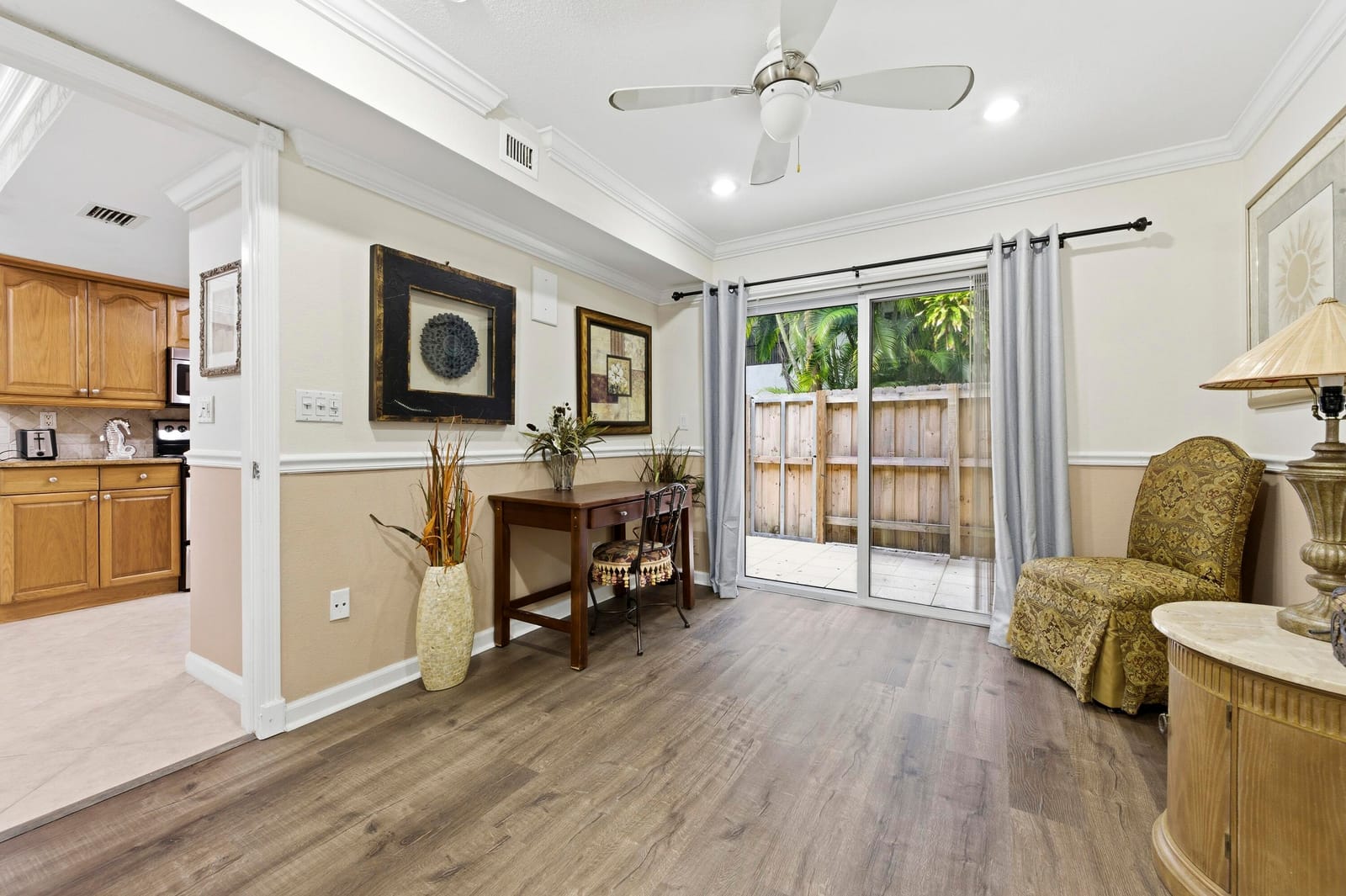 1945 NW 4th Avenue 43c — photo 10