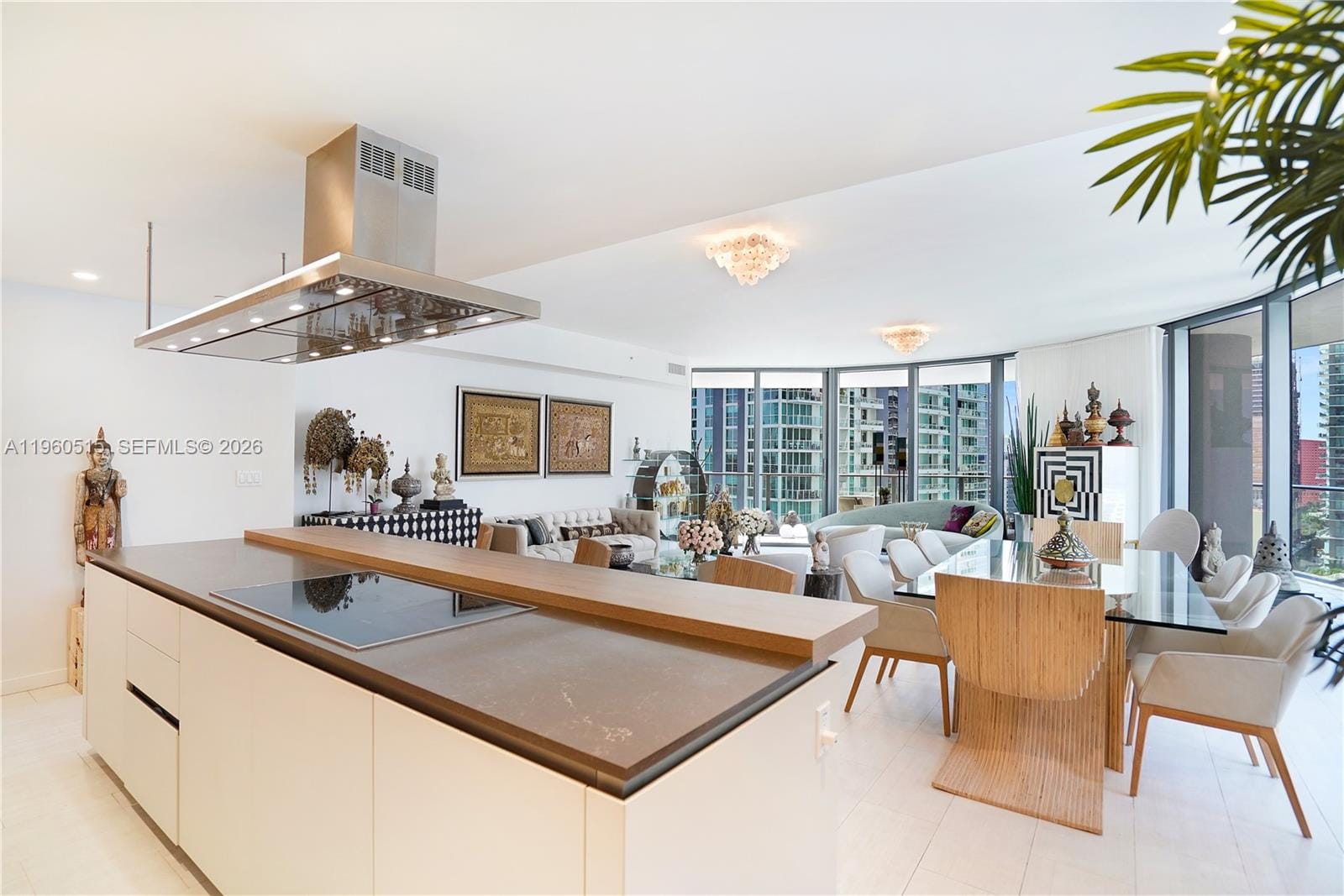 1000 Brickell Plaza 1902 — photo 2