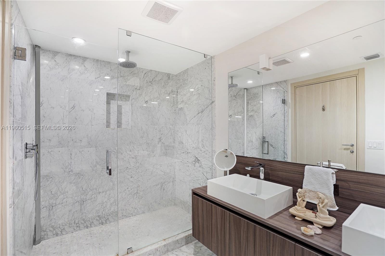 1000 Brickell Plaza 1902, Miami, FL 33131 photo 28