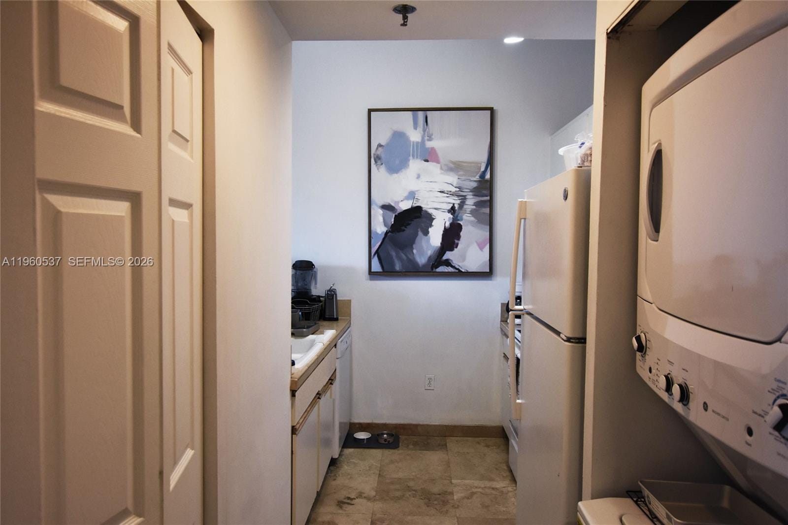 540 Brickell Key Drive 505 — photo 12