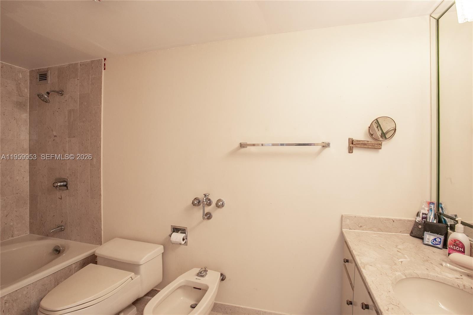 1800 NE 114th Street 1810, Miami, FL 33181 photo 18
