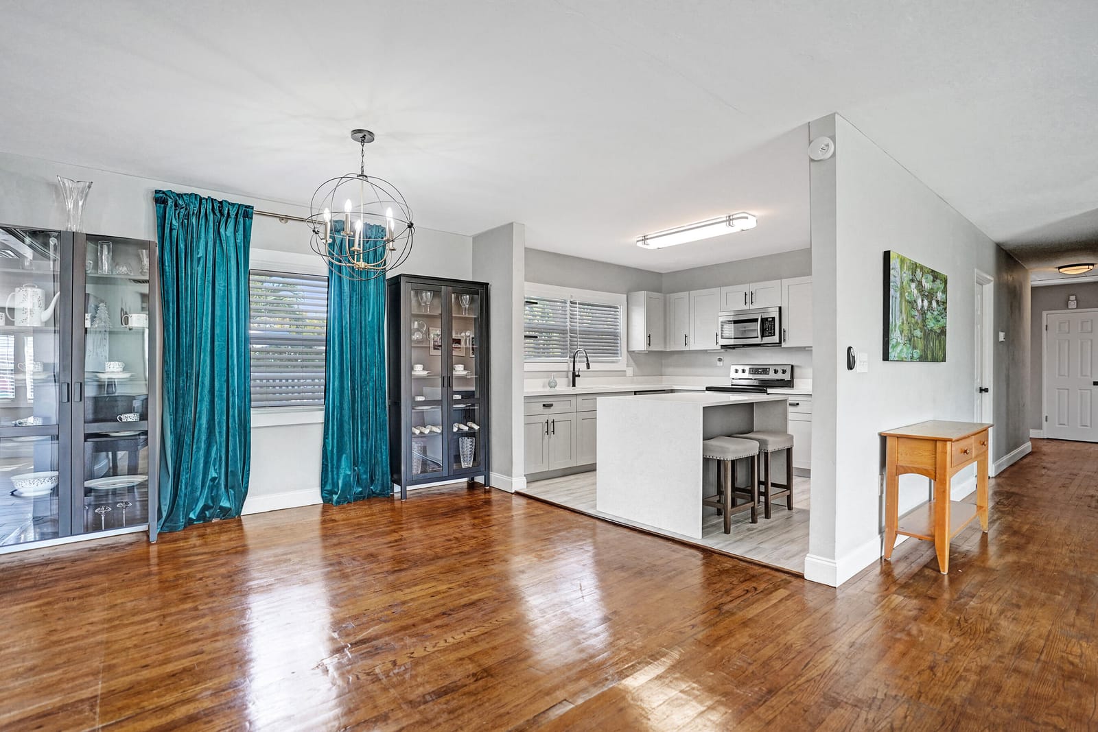 304 Wellesley Drive — photo 12