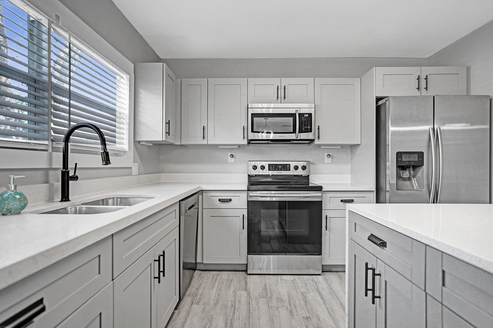 304 Wellesley Drive, Lake Worth Beach, FL 33460 photo 15