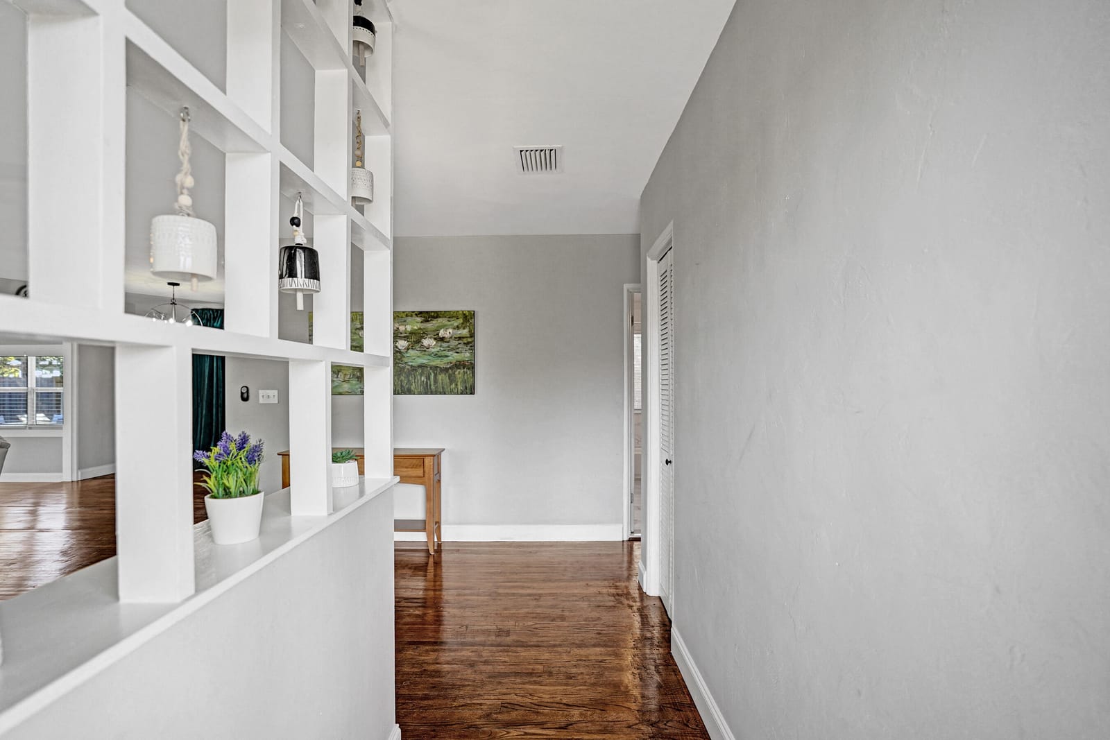 304 Wellesley Drive — photo 5