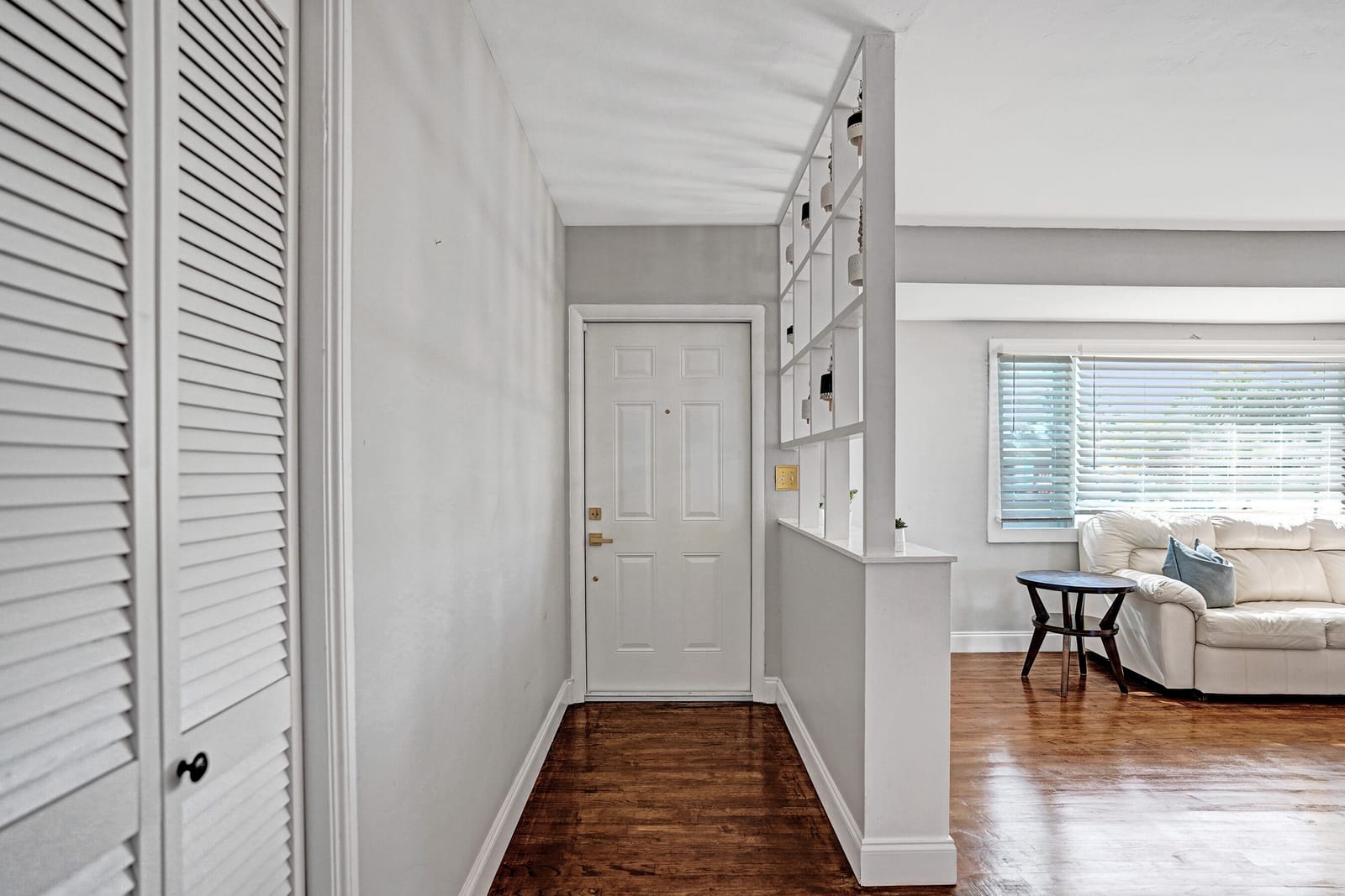 304 Wellesley Drive — photo 6