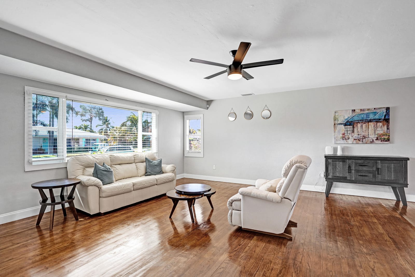 304 Wellesley Drive — photo 8