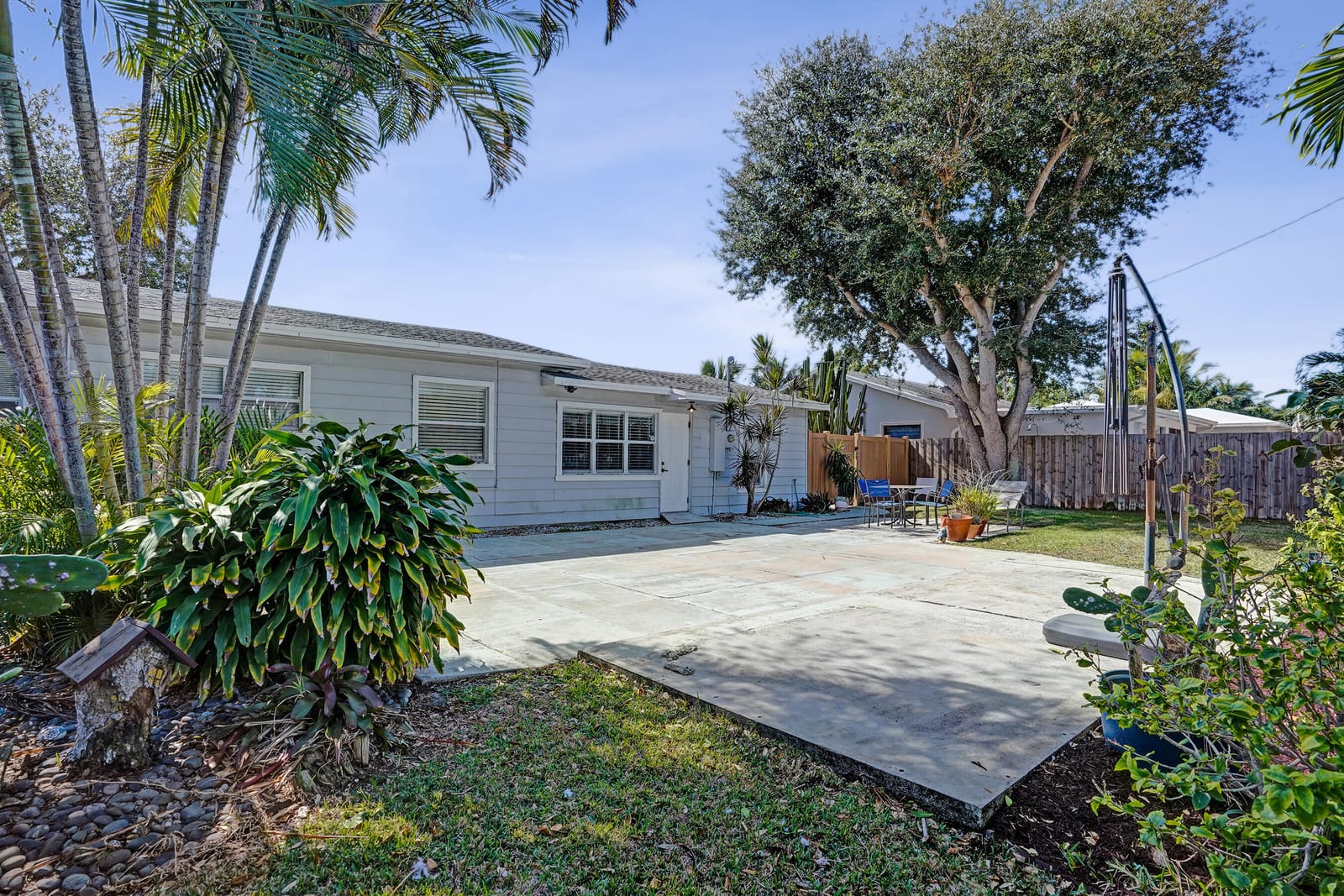304 Wellesley Drive — photo 10
