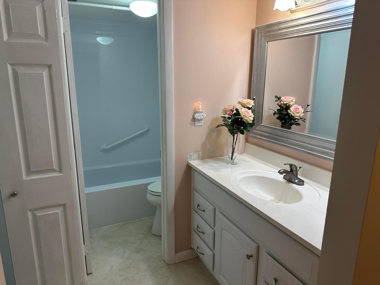 1101 Colony Point Circle 108, Pembroke Pines, FL 33026 photo 15