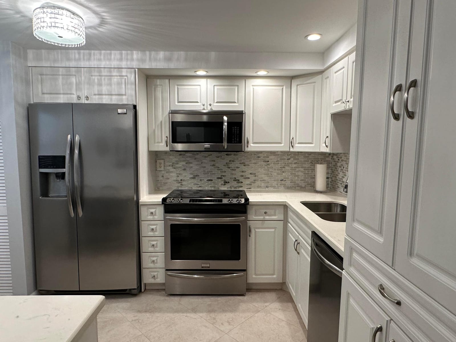 1101 Colony Point Circle 108 — photo 5