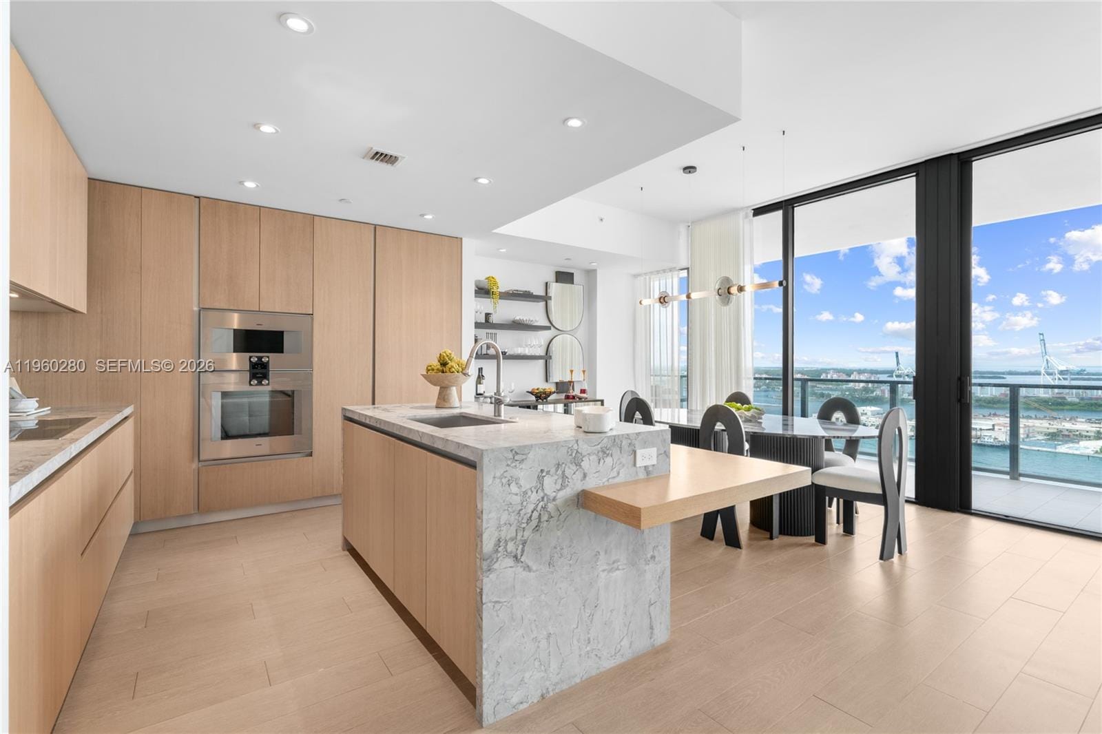 500 Alton 2203, Miami Beach, FL 33139 photo 17