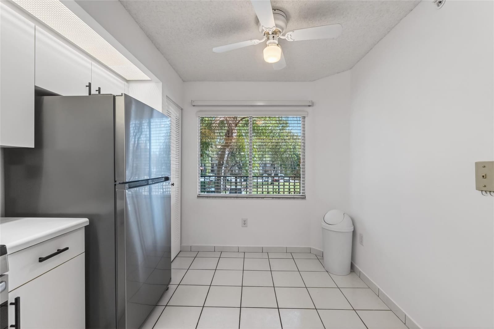 900 SW 142nd Avenue 213l, Pembroke Pines, FL 33027 photo 14