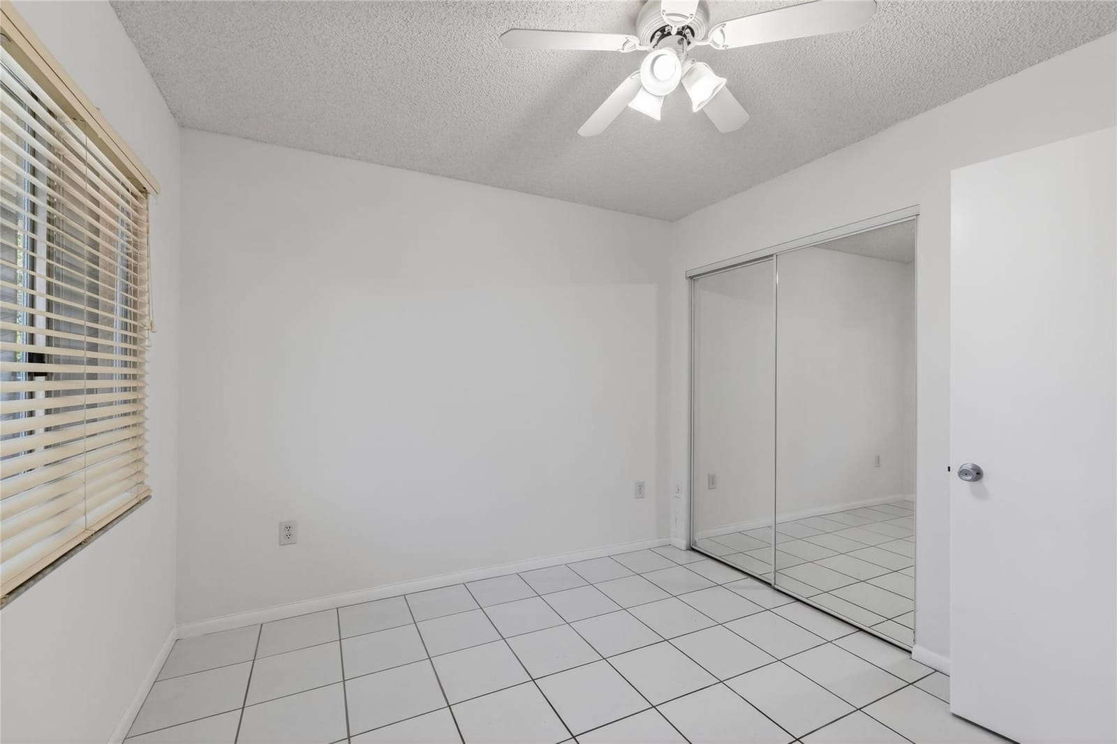 900 SW 142nd Avenue 213l, Pembroke Pines, FL 33027 photo 17