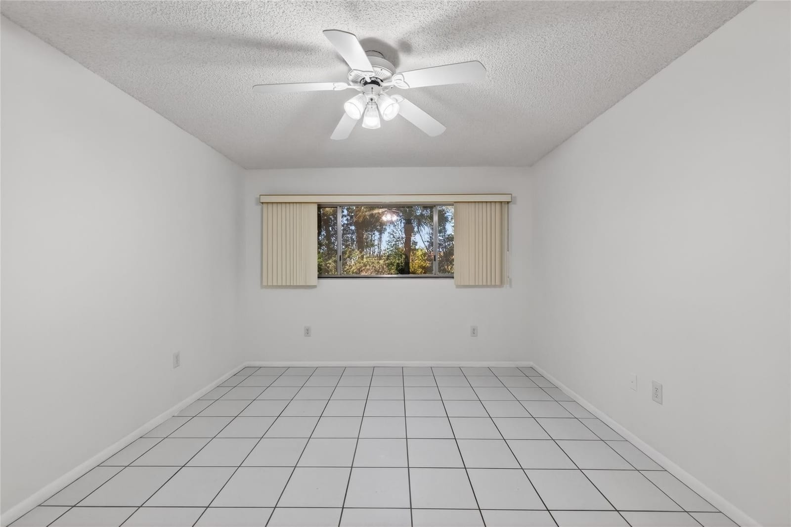 900 SW 142nd Avenue 213l, Pembroke Pines, FL 33027 photo 20