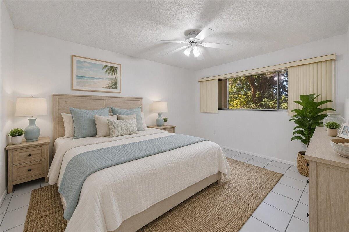 900 SW 142nd Avenue 213l — photo 4