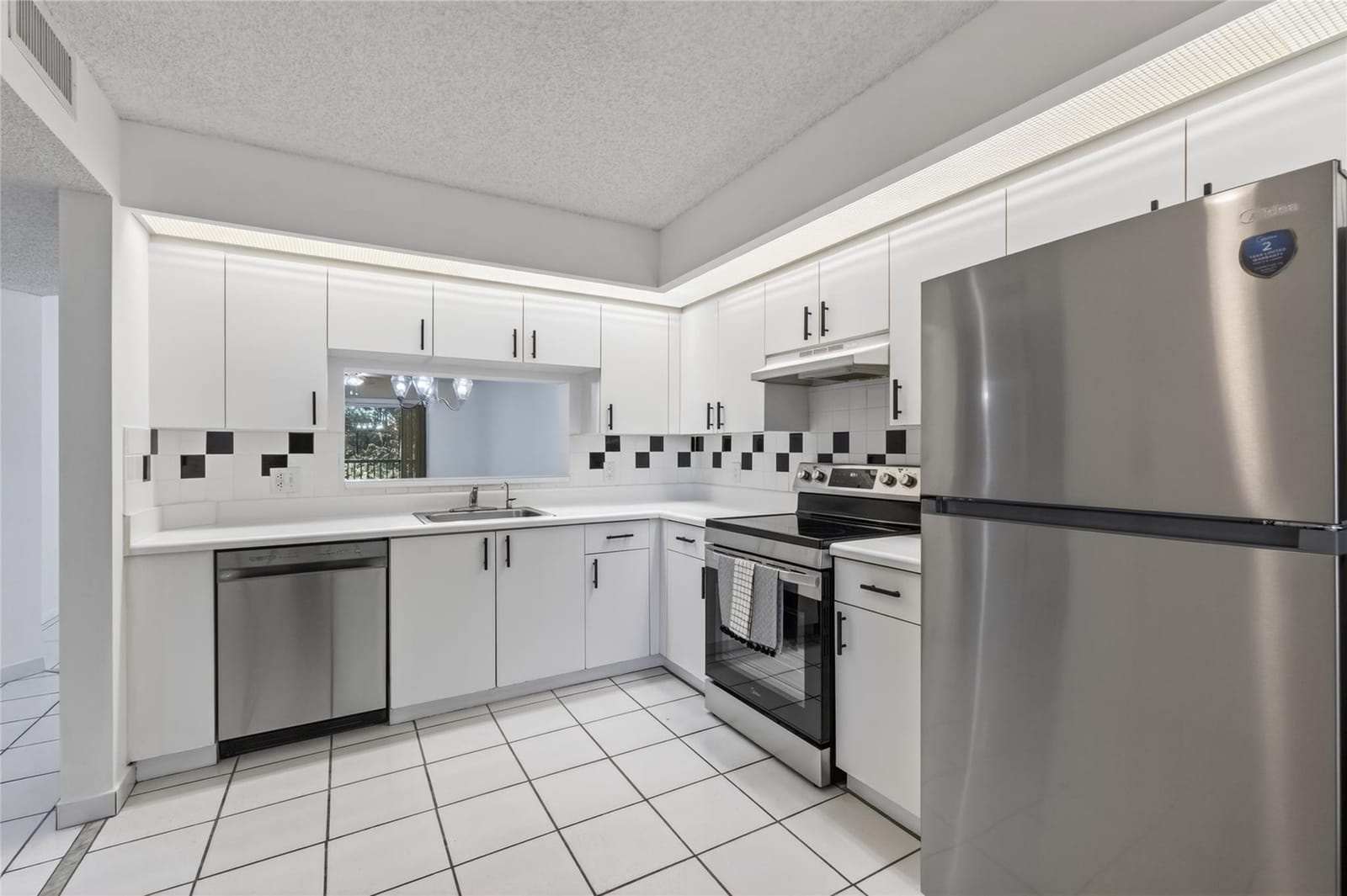 900 SW 142nd Avenue 213l — photo 6
