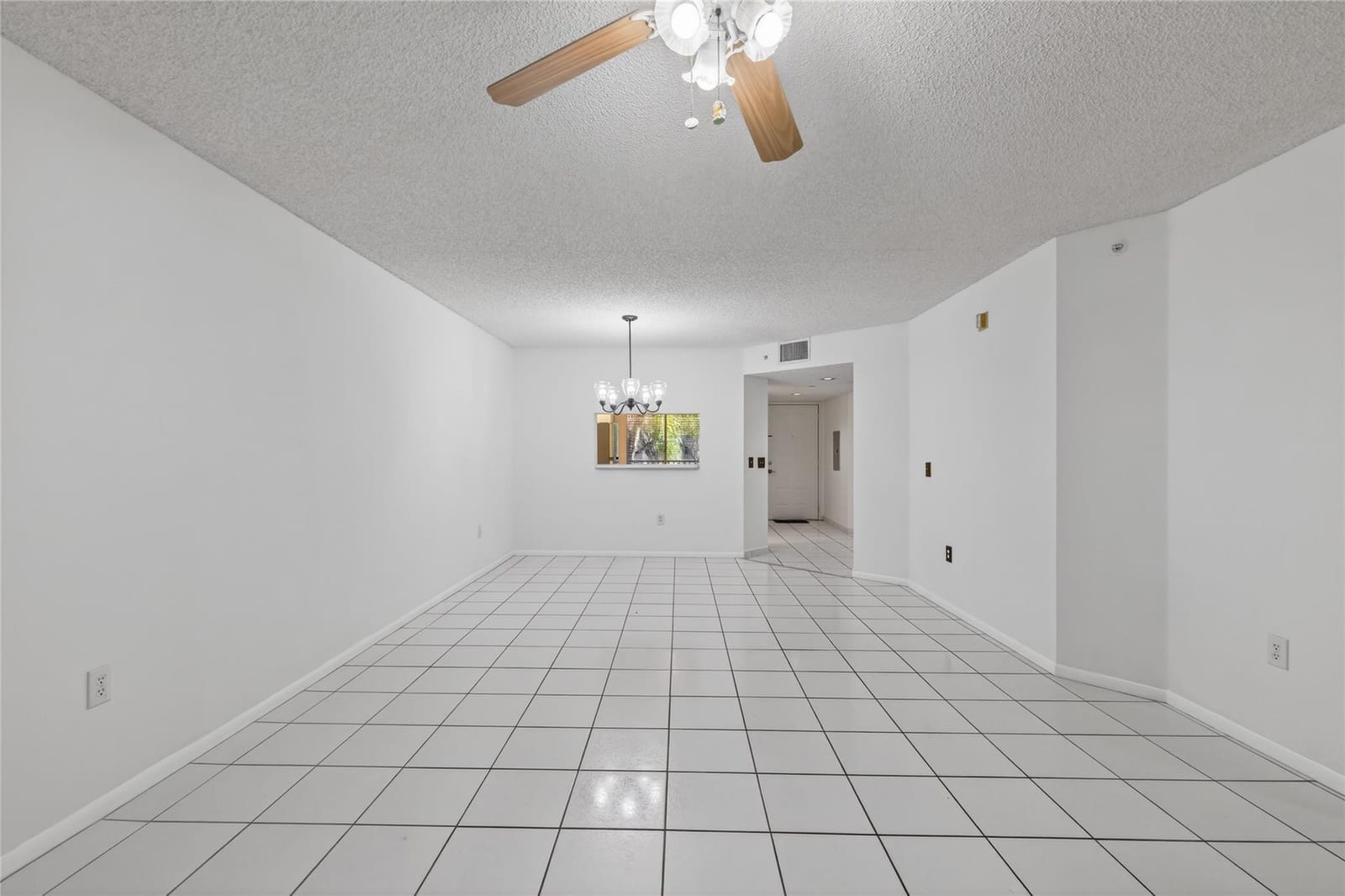 900 SW 142nd Avenue 213l — photo 10