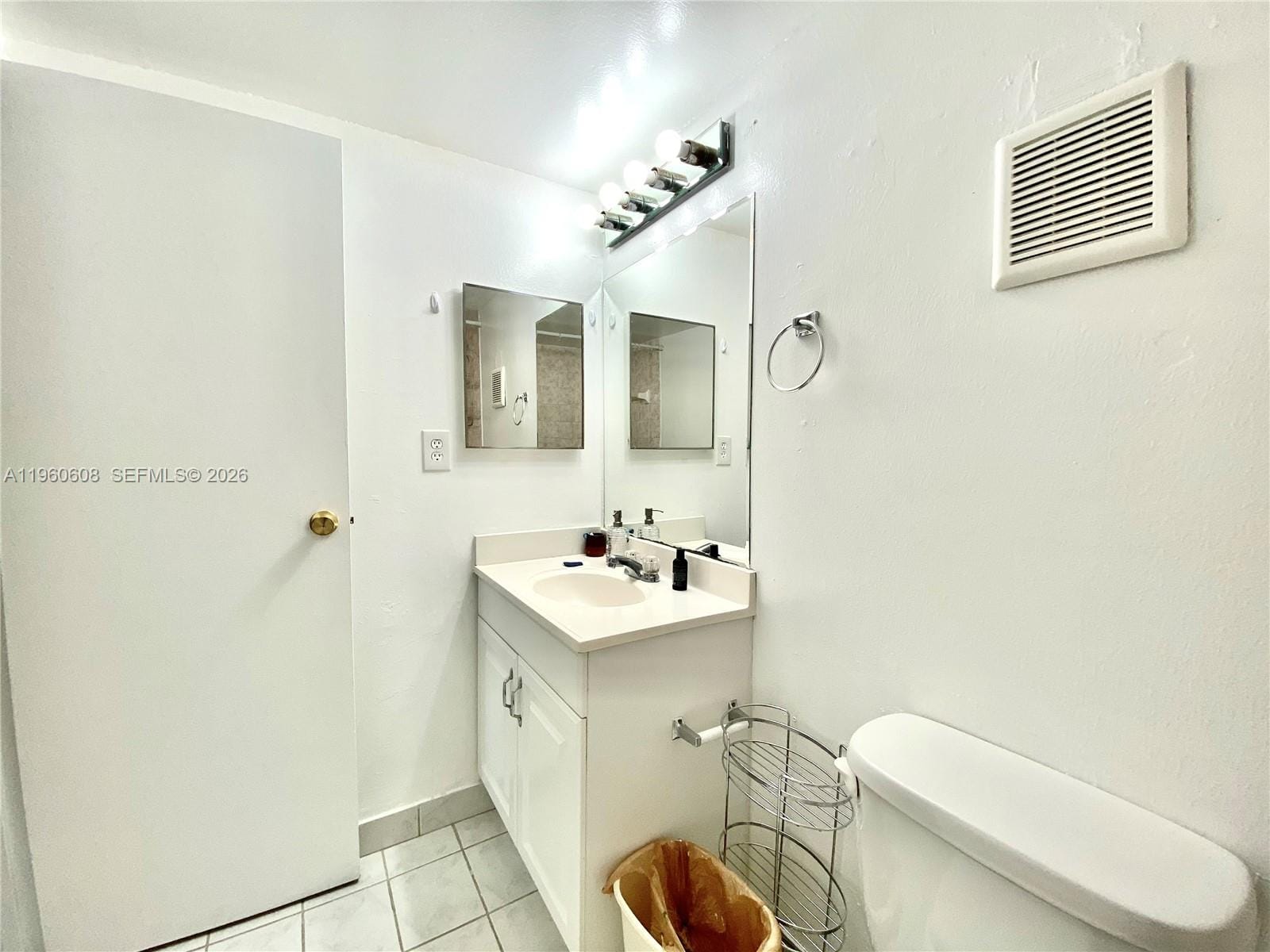 16950 Dixie A536 A536 — photo 10