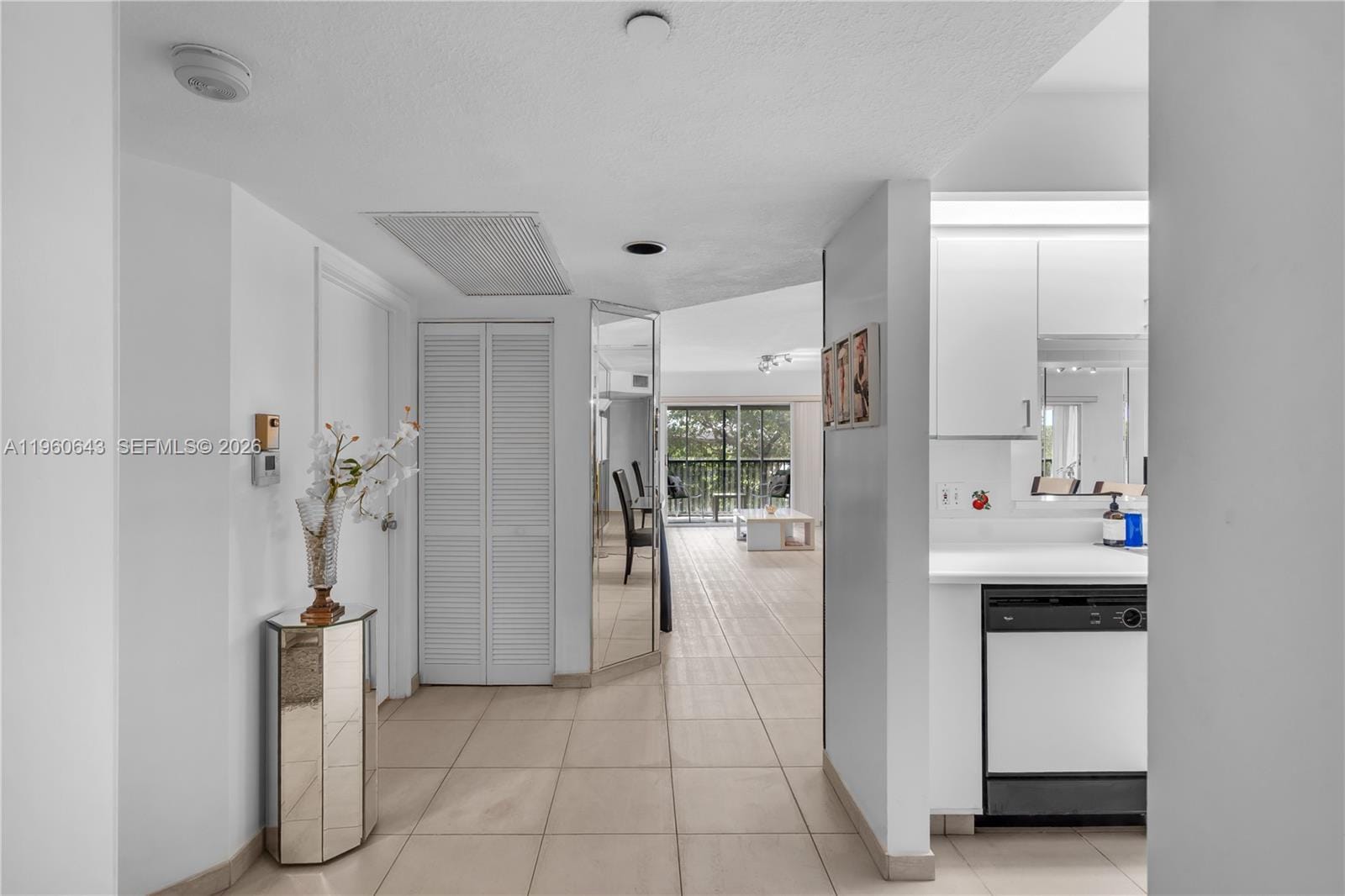 901 SW 141st Avenue 405M, Pembroke Pines, FL 33027 photo 3