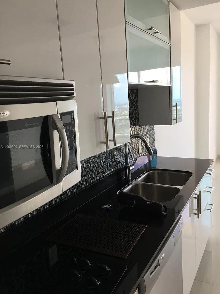 60 SW 13th Street 3405, Miami, FL 33130 photo 7
