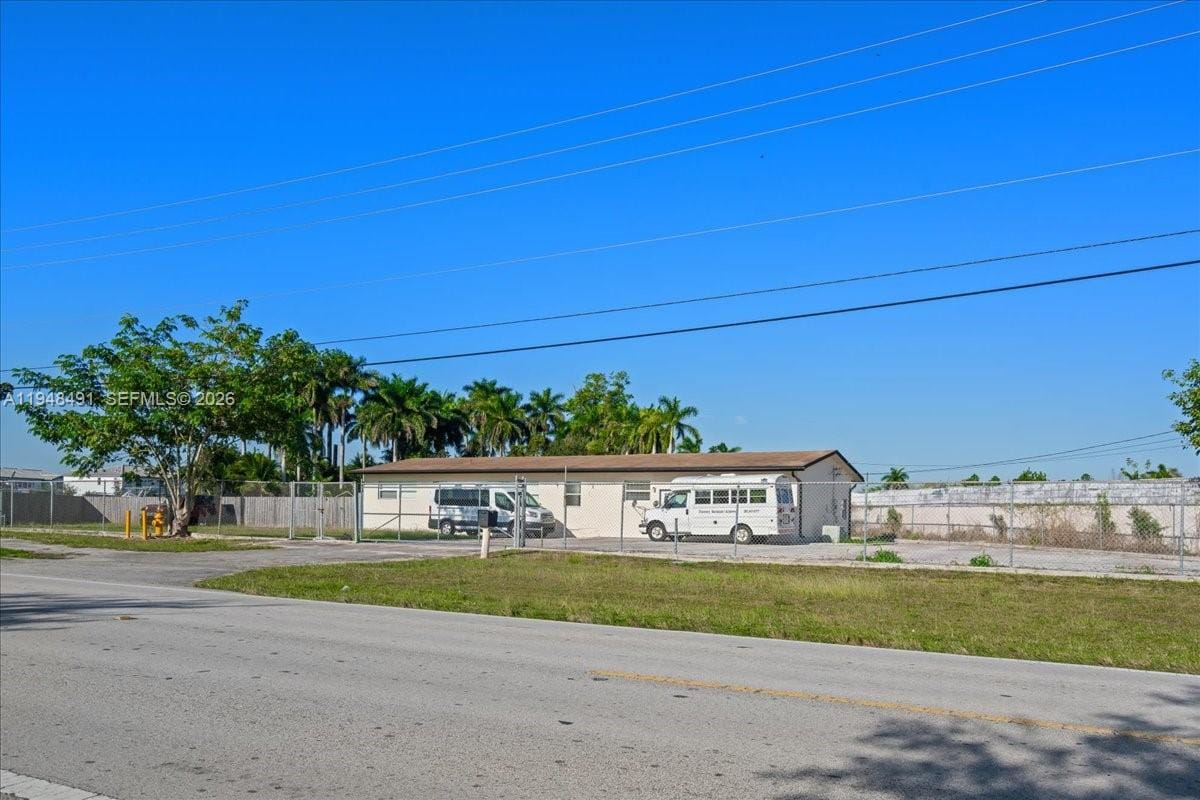 29170 Old Dixie Highway, Homestead, FL 33033 photo 2