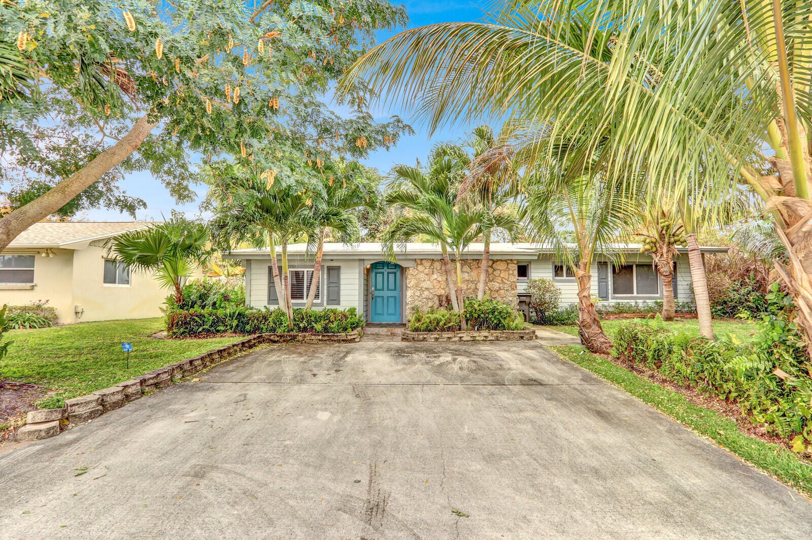 1831 Wheeler Road, North Palm Beach, FL 33408 photo 2