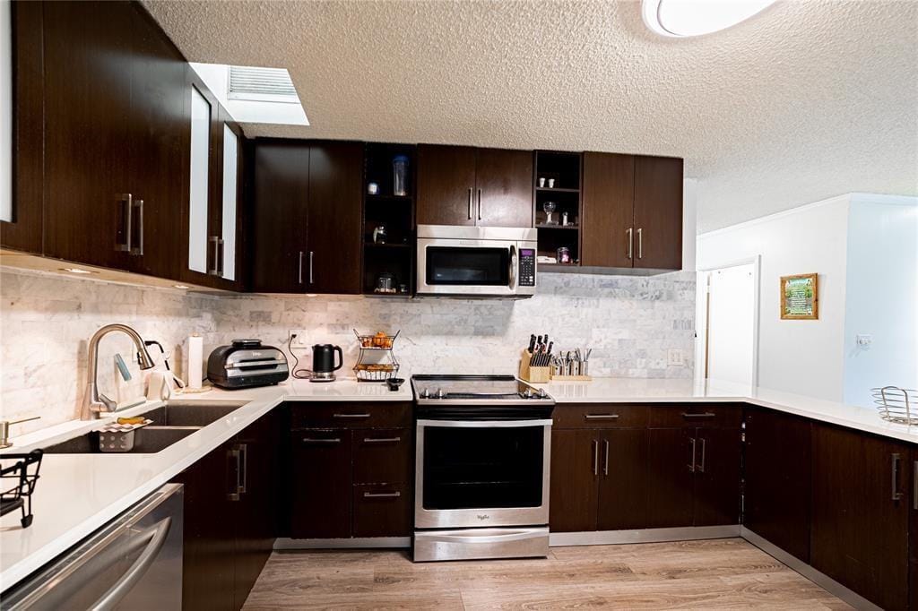 402 Saint Andrews Road 55 — photo 3