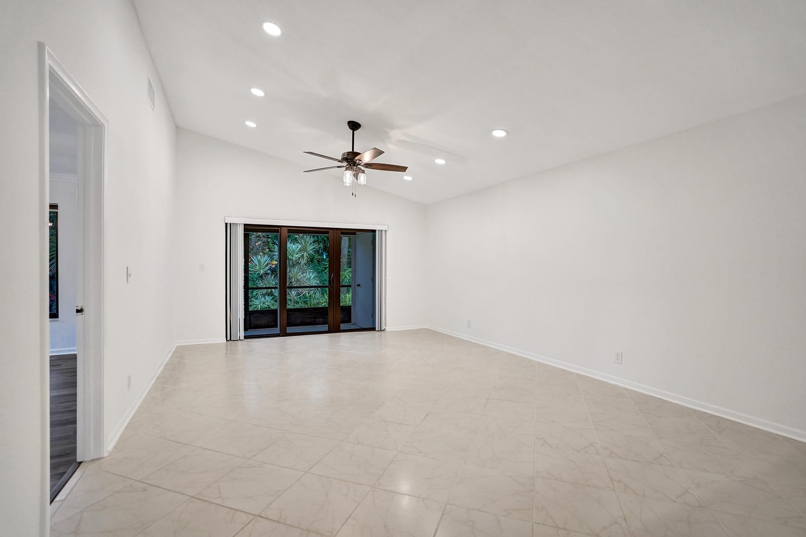 3817 Arelia Drive S, Delray Beach, FL 33445 photo 15