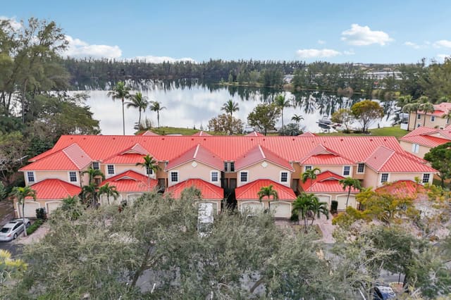 4065 Crystal Lake Drive, sold in Crystal Lake 2nd Sec, Deerfield Beach, FL