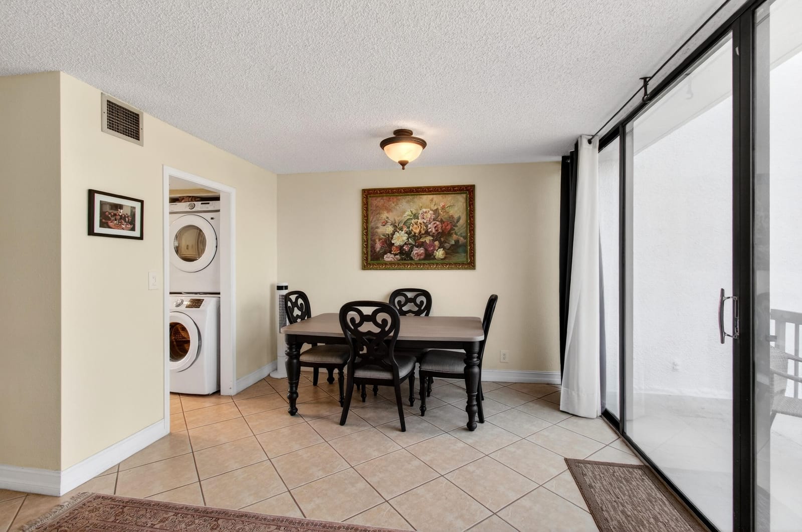 2303 Bridgewood Drive 2303 — photo 12