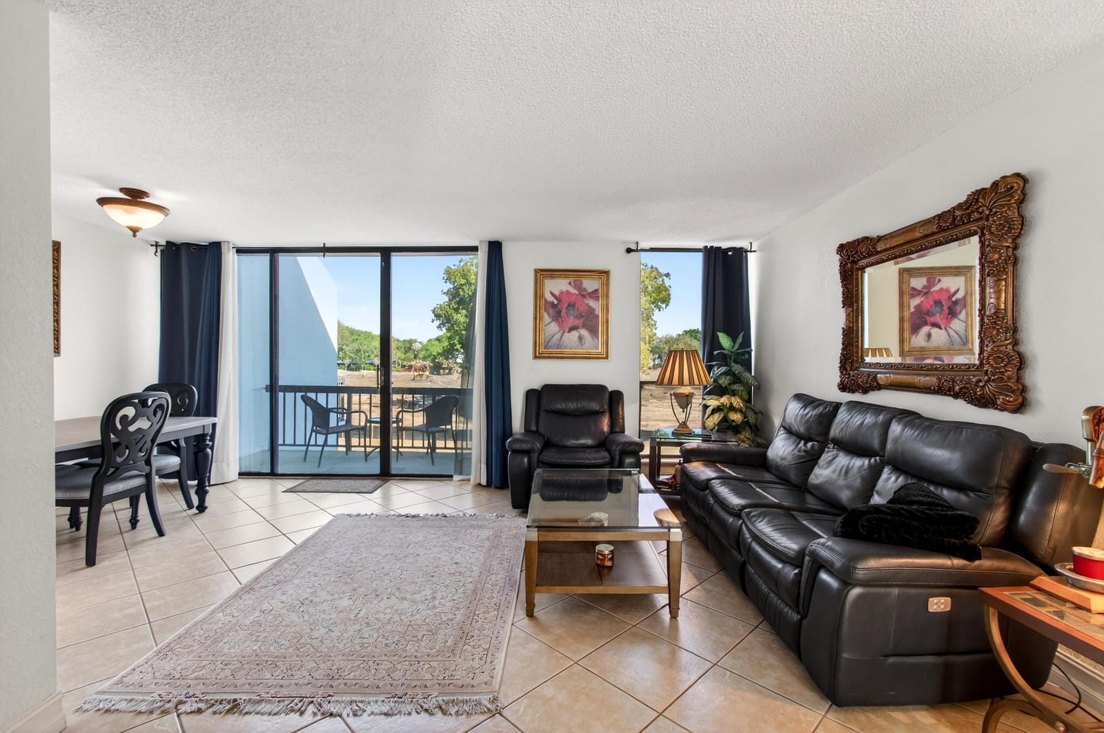 2303 Bridgewood Drive 2303 — photo 10