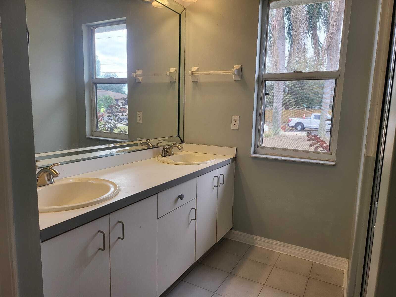 349 SE Fallon Drive, Port St. Lucie, FL 34983 photo 15