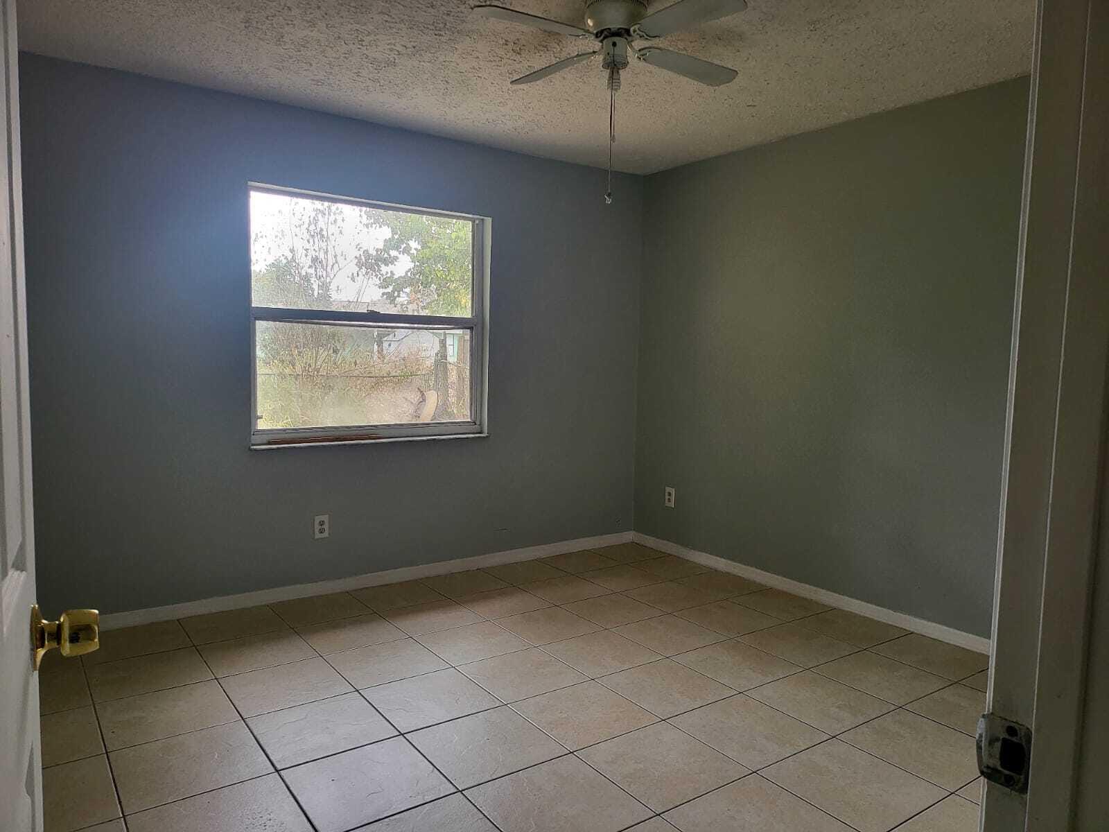 349 SE Fallon Drive, Port St. Lucie, FL 34983 photo 17