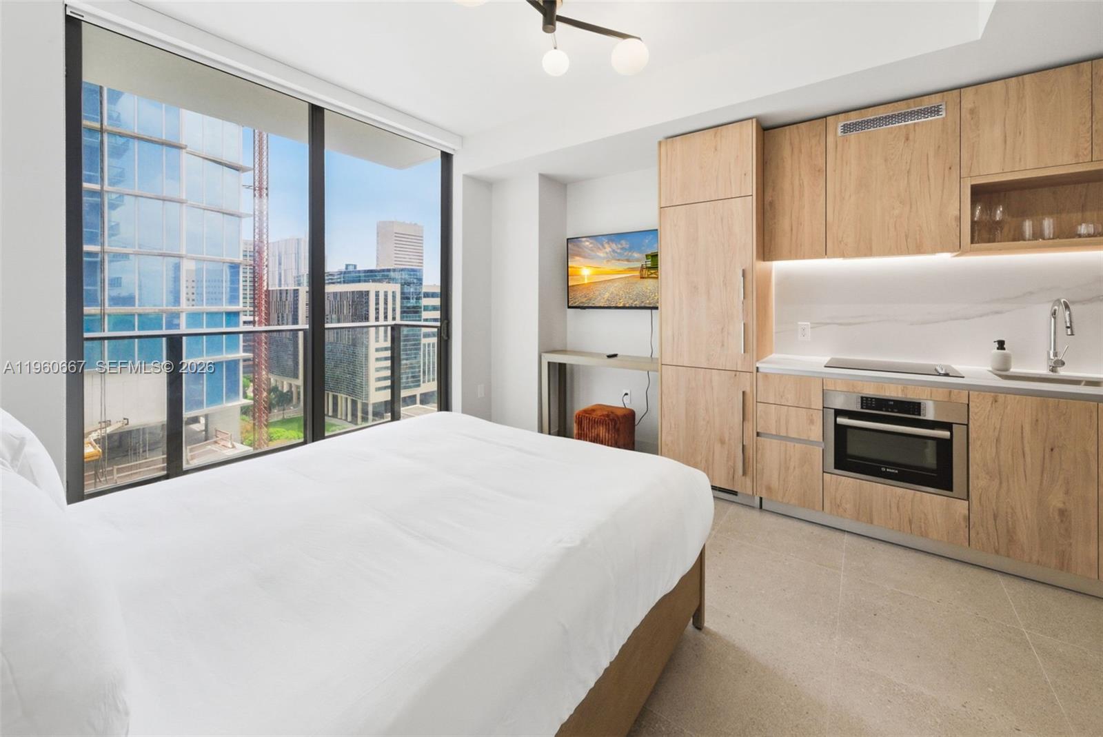 11 NE 6th Street 1802, Miami, FL 33132, Miami