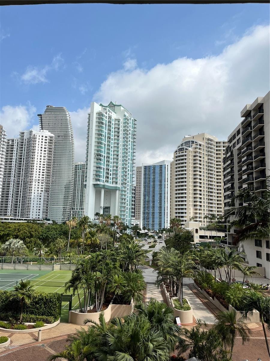 520 Brickell Key Drive A610 — photo 2