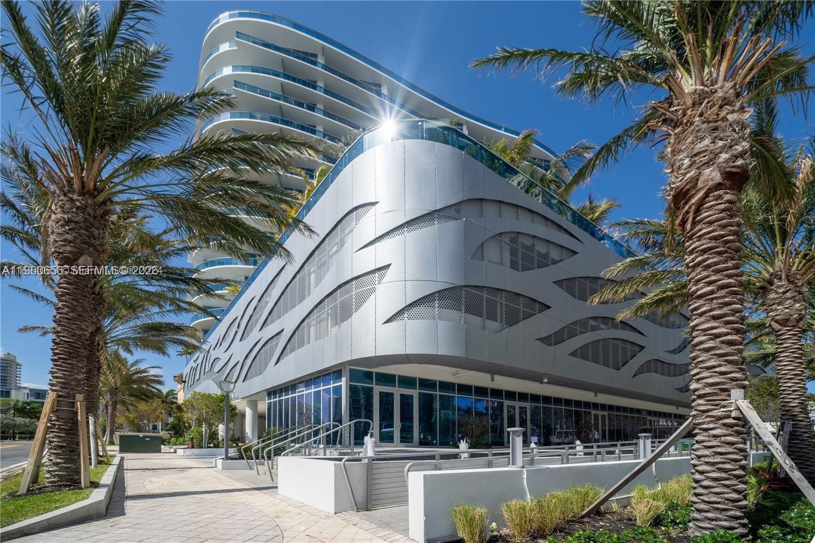 17550 Collins Avenue 505, Sunny Isles Beach, FL 33160 photo 25
