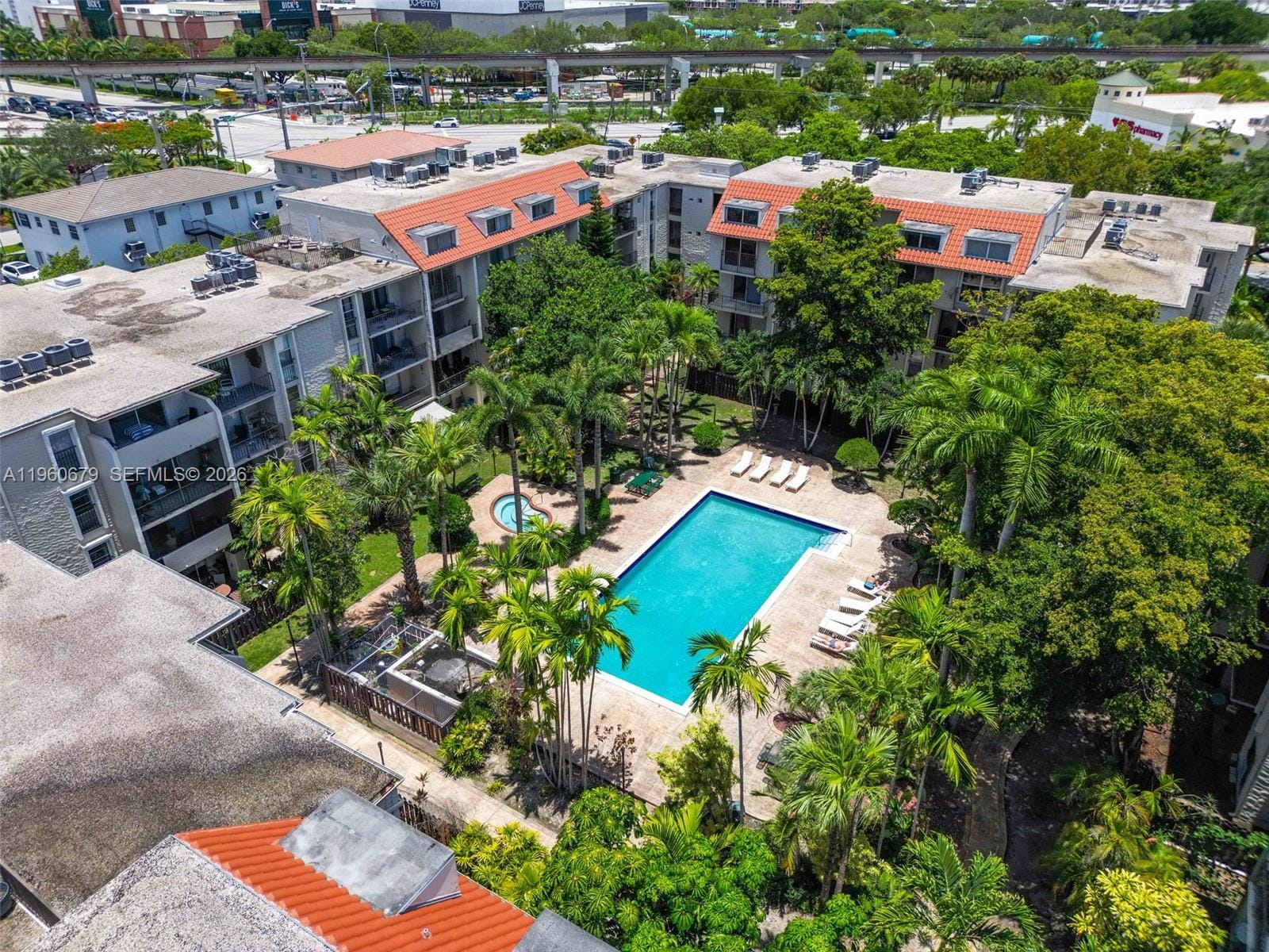 6900 N Kendall Drive A303 — photo 4