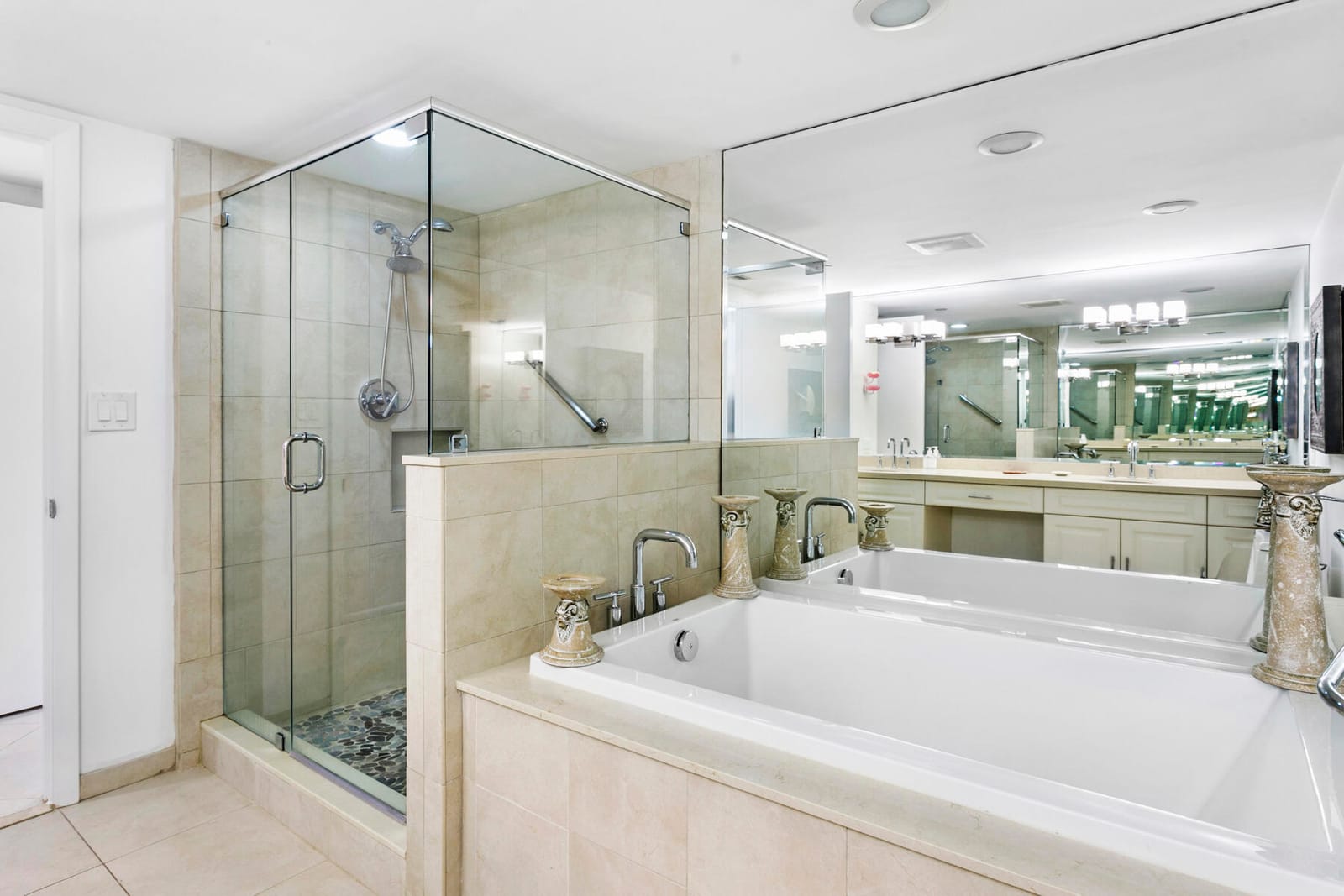 5080 N Ocean Drive 9d, Singer Island, FL 33404 photo 21