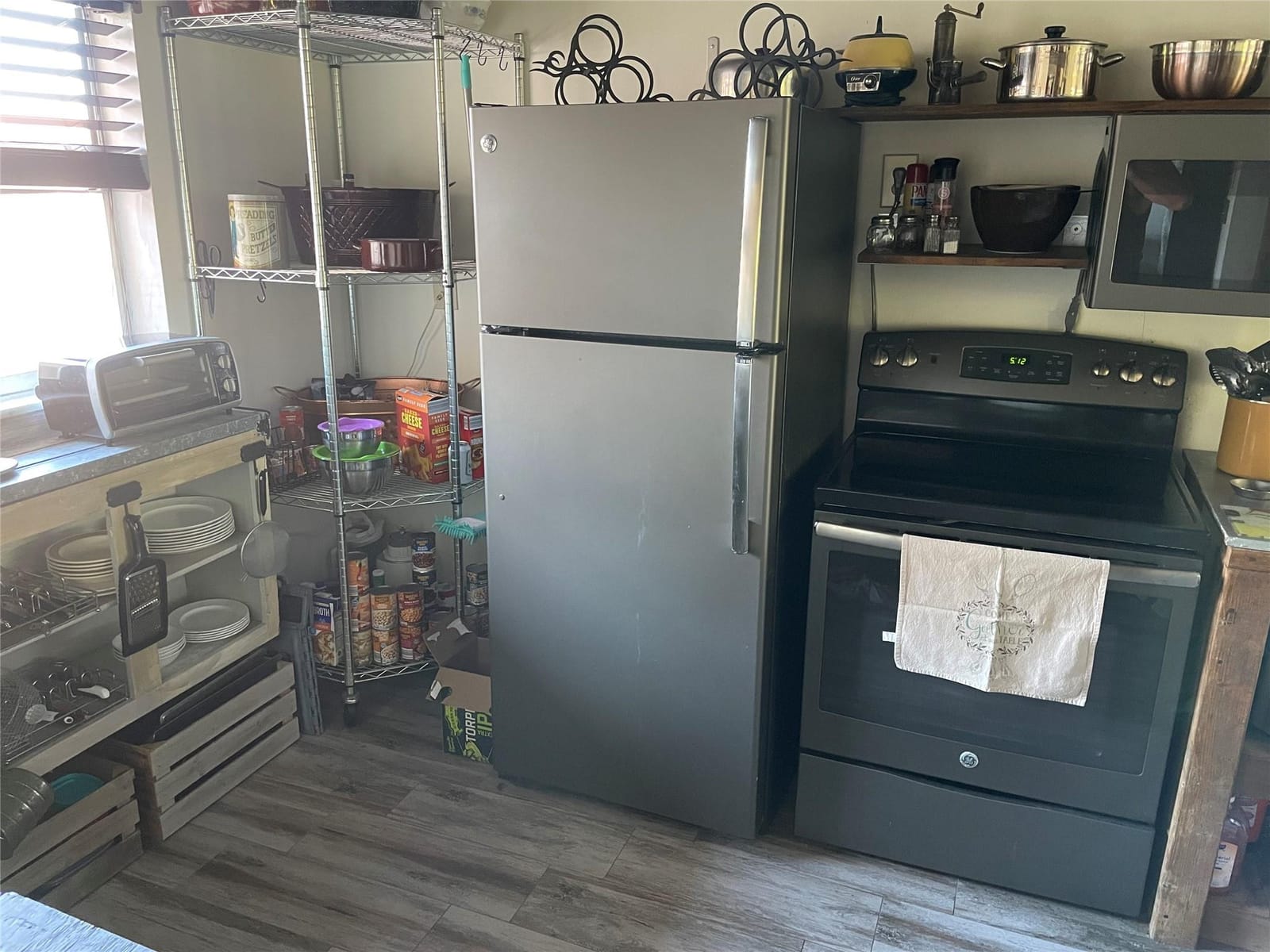 8838 W Mcnab Road 201 — photo 2