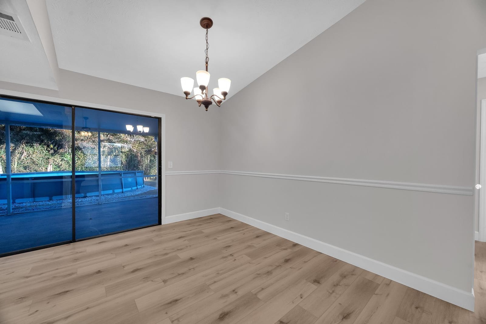 2131 SW Barthel Street — photo 9