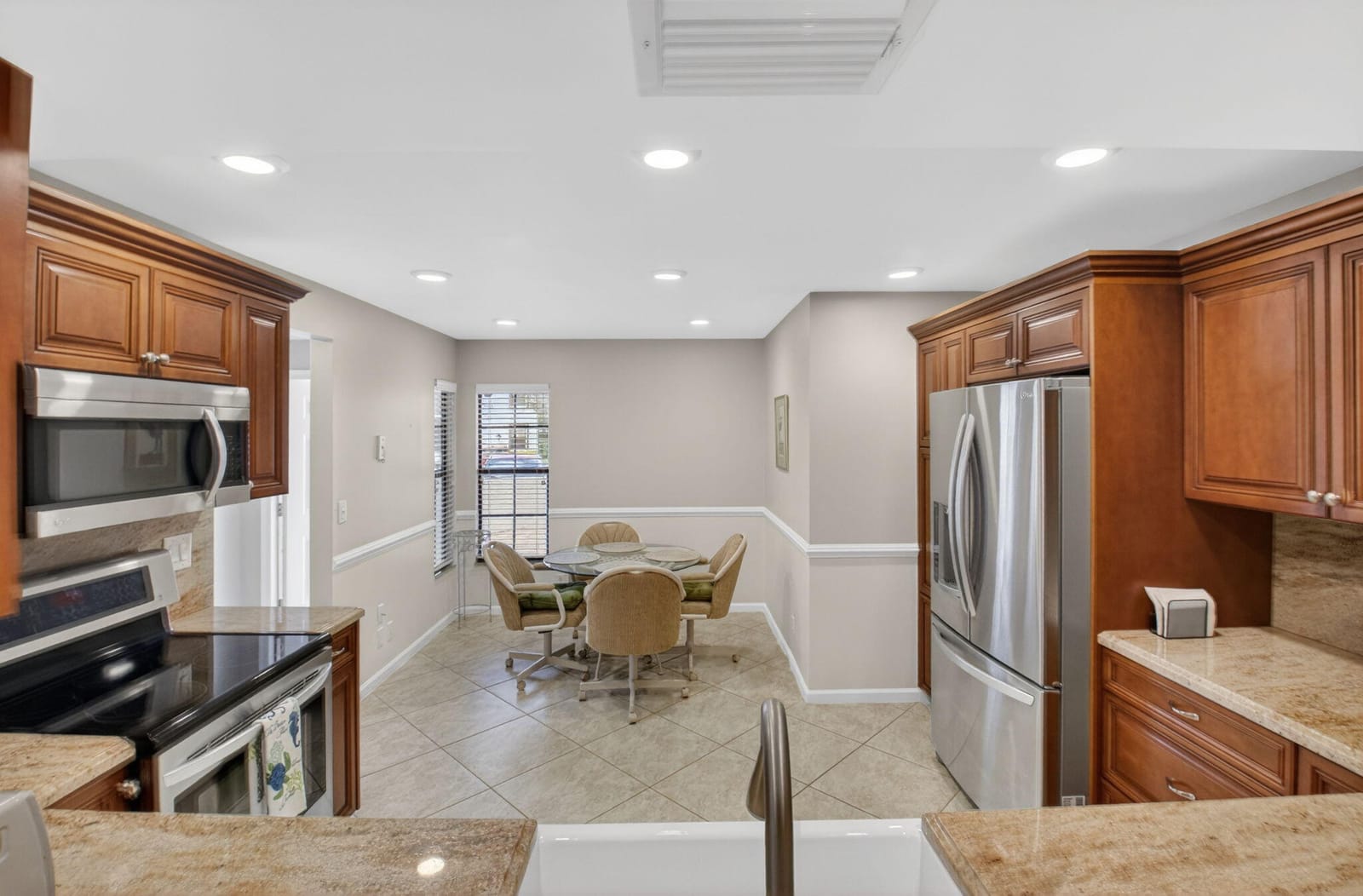 9712 Pavarotti Terrace 104 — photo 8