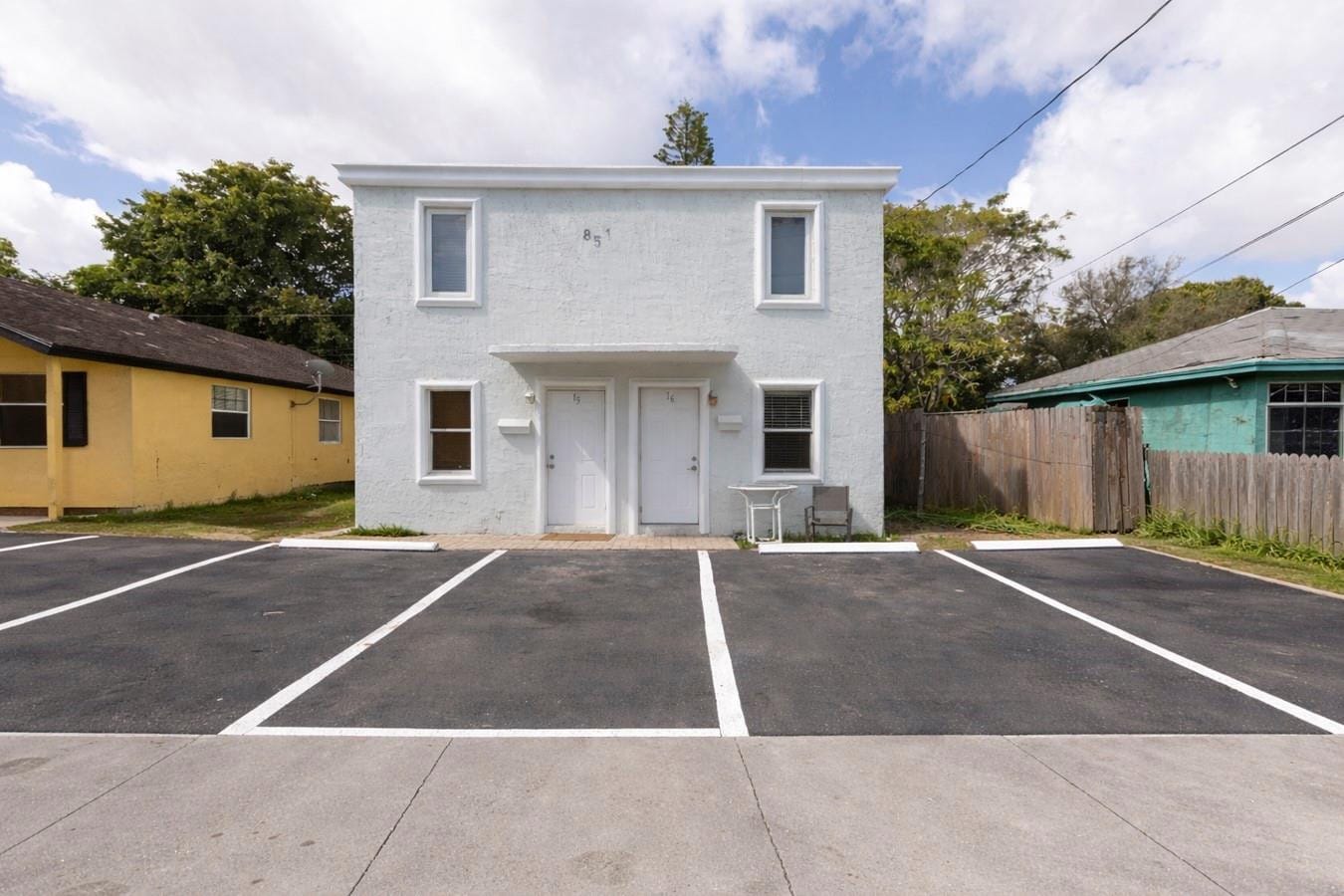 851 NW 4th Avenue — photo 5