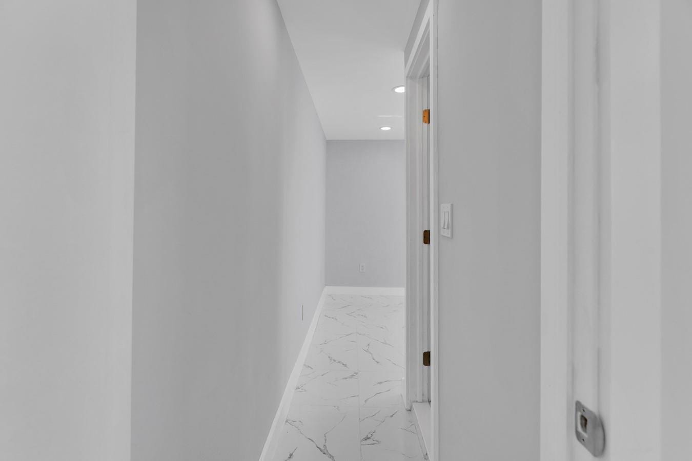 851 NW 4th Avenue — photo 9