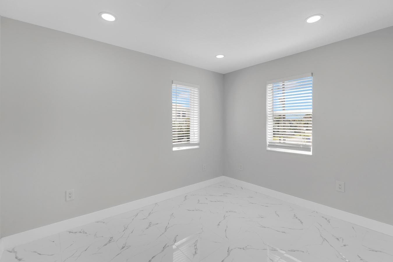 851 NW 4th Avenue — photo 10