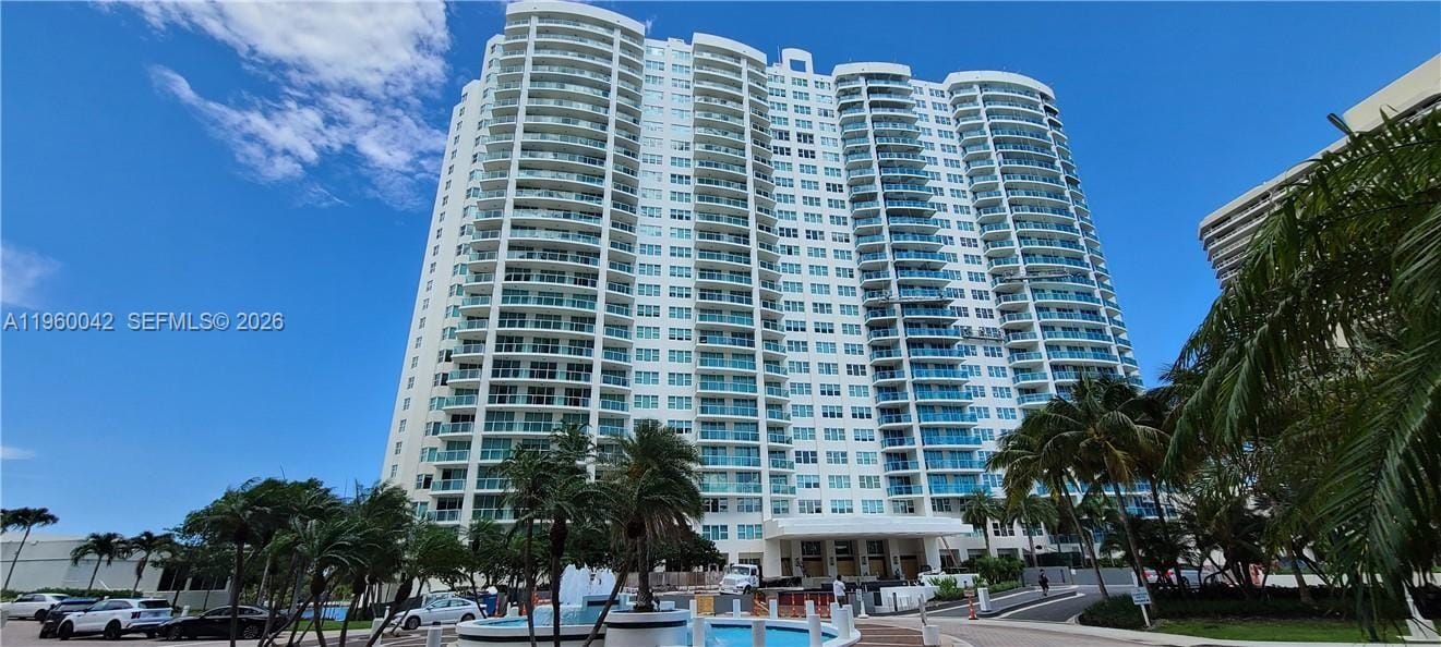 20201 E Country Club Drive 2303, Aventura, FL 33180 photo 2